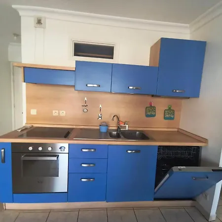 With Pool, Parking, Close To The Apartment Antibes